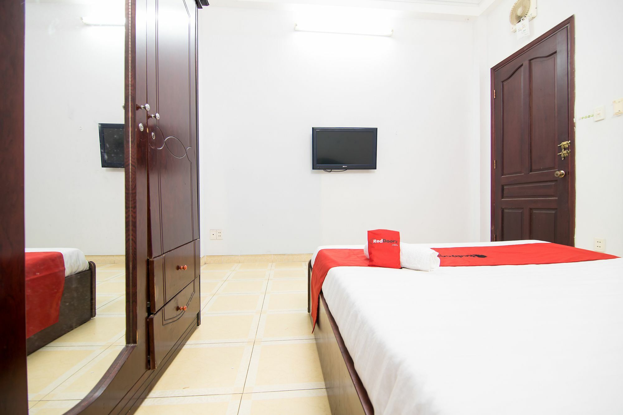 Reddoorz Near Pico Plaza Cong Hoa Ξενοδοχείο Πόλη Χο Τσι Μινχ Εξωτερικό φωτογραφία
